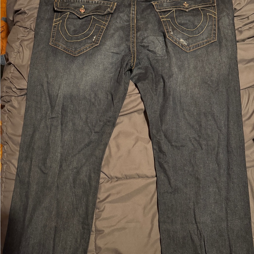 Dark Wash Denim Jeans with Stitching